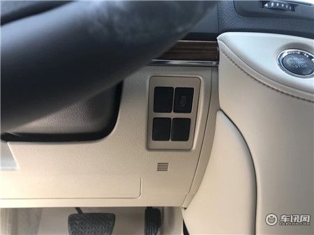 中东18款丰田酷路泽4500 炫酷SUV品质升级