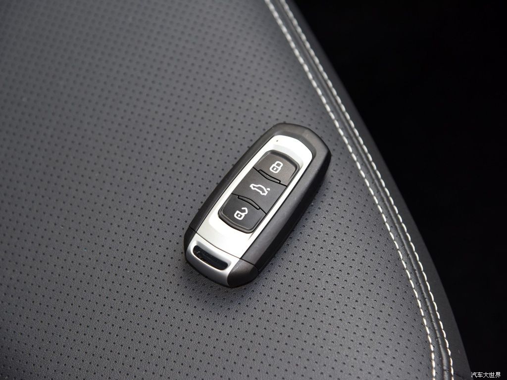 远景SUV2019款 1.4T 手动4G互联尊贵型 国VI