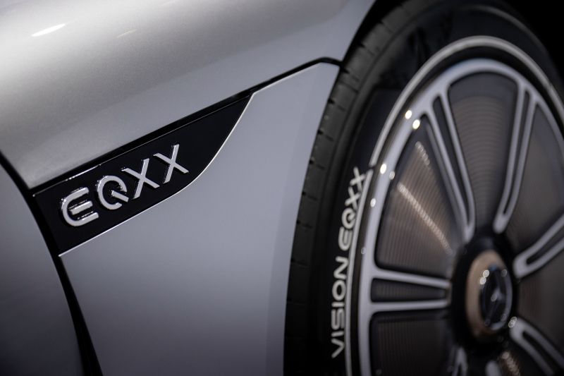 奔驰VISON EQXX全球首发！风阻系数低至0.17，百公里个位数能耗