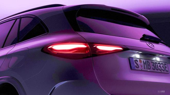6月1日全球首发 全新梅赛德斯-奔驰GLC预告图发布