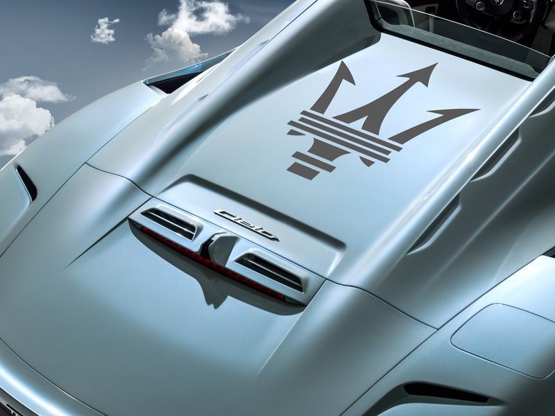 含首发限量版 玛莎拉蒂MC20 Cielo敞篷跑车发布