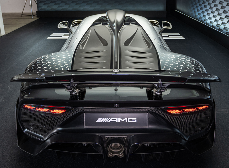 量产版AMG ONE官图发布，新车折合人民币1335万元，仅限量发售275台！