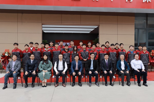 强者联手！天猫养车联合杭州技师学院成立首个生产性实训基地